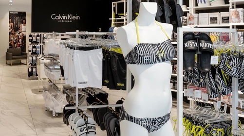 Calvin Klein Store Hellner